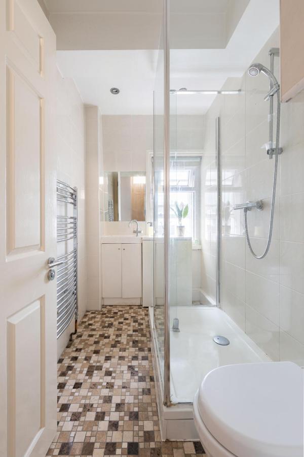 Spacious 1 Bed Oxford Street Apartment - Sleeps 4 London Kültér fotó